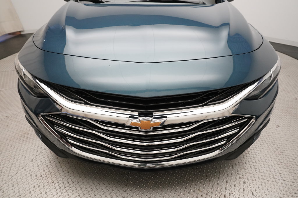Used 2025 Chevrolet Malibu LT FWD image 21