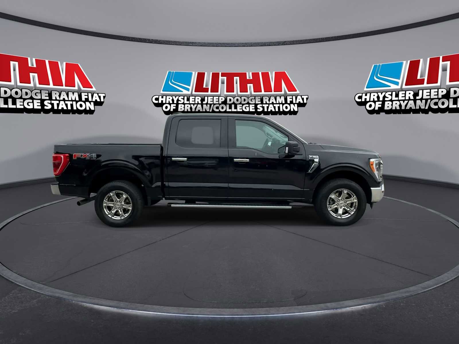 Used 2021 Ford F150 XLT w/ Equipment Group 302A High AWD/4WD image 9