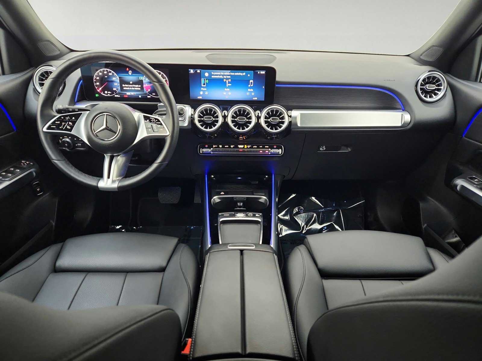 Used 2026 Mercedes-Benz GLB 250 image 28