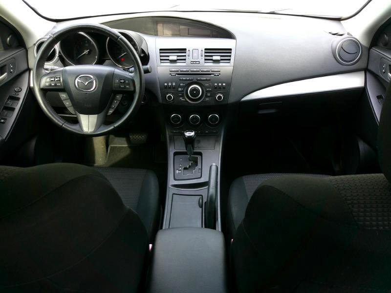 Used 2013 MAZDA MAZDA3 i Touring image 14