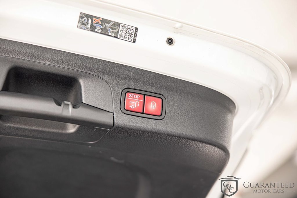 Used 2024 Mercedes-Benz GLE 53 AMG 4MATIC image 17
