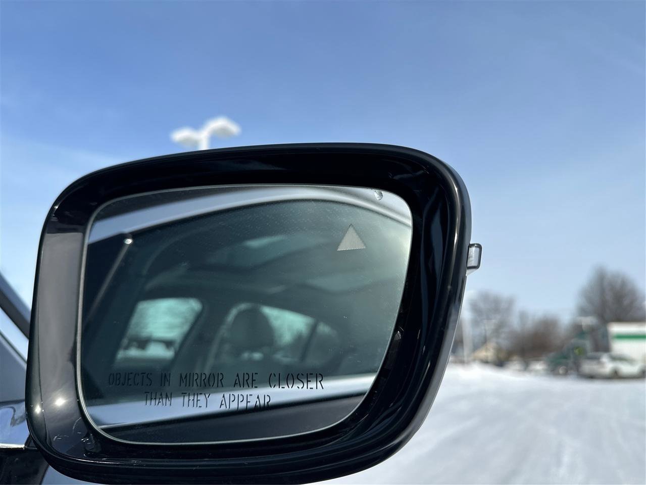 Used 2018 BMW 740i xDrive image 27