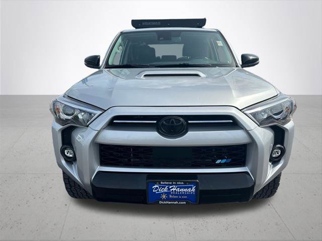Certified 2021 Toyota 4Runner Venture w/ Moonroof Package AWD/4WD image 3