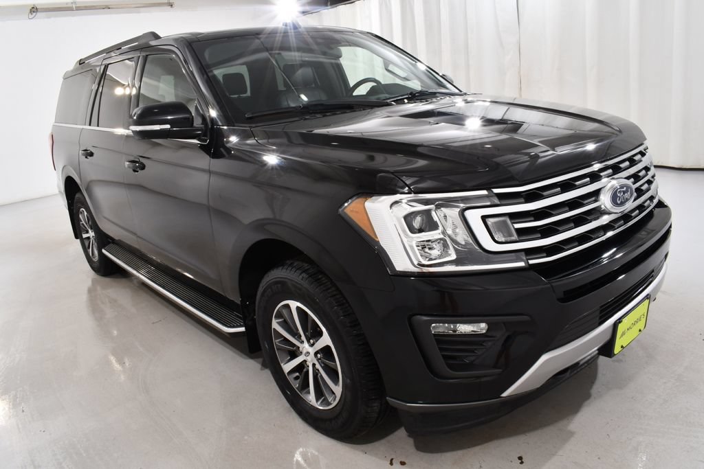 Used 2018 Ford Expedition Max XLT w/ Equipment Group 202A AWD/4WD image 5