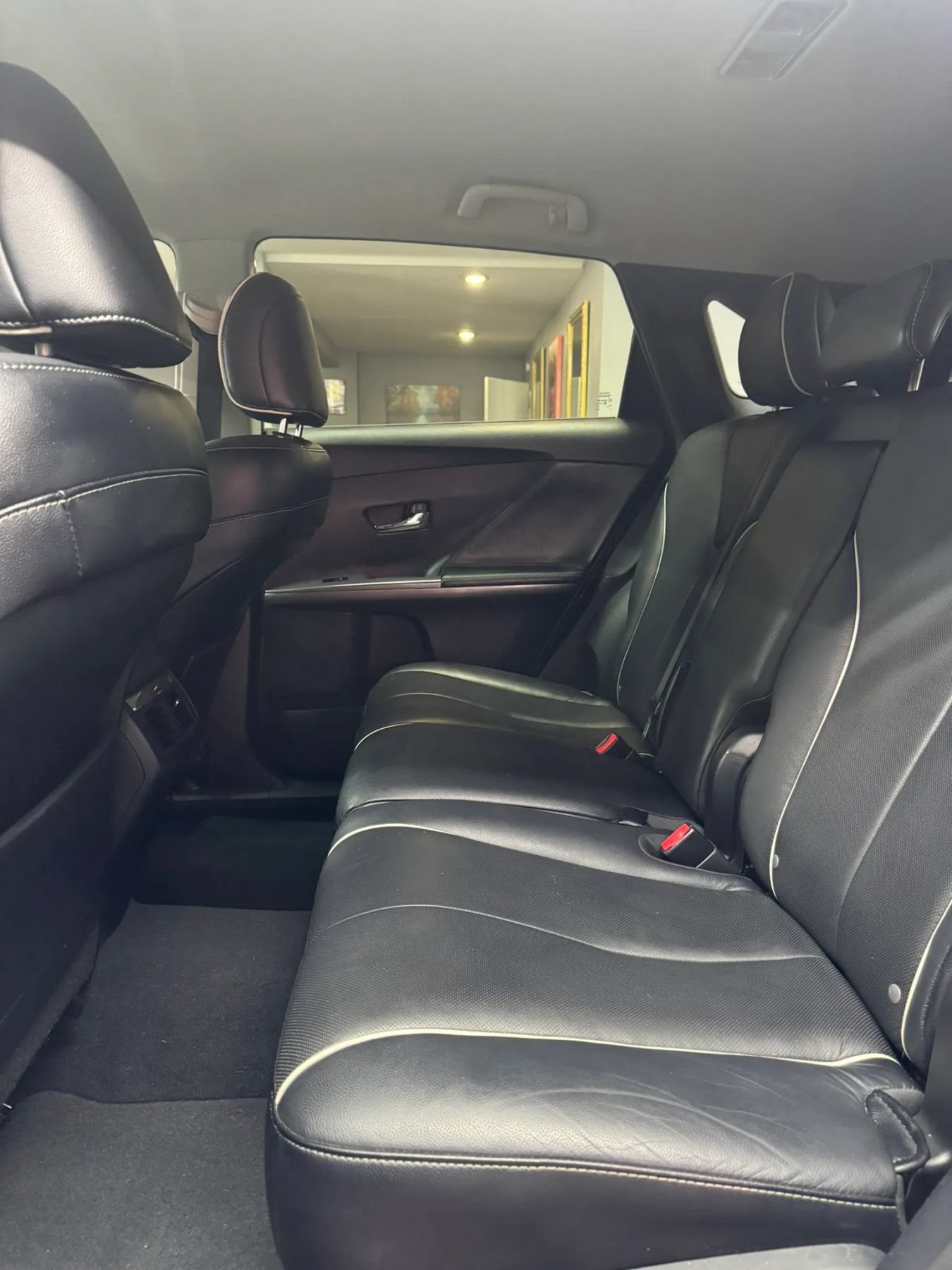Used 2015 Toyota Venza XLE FWD image 25