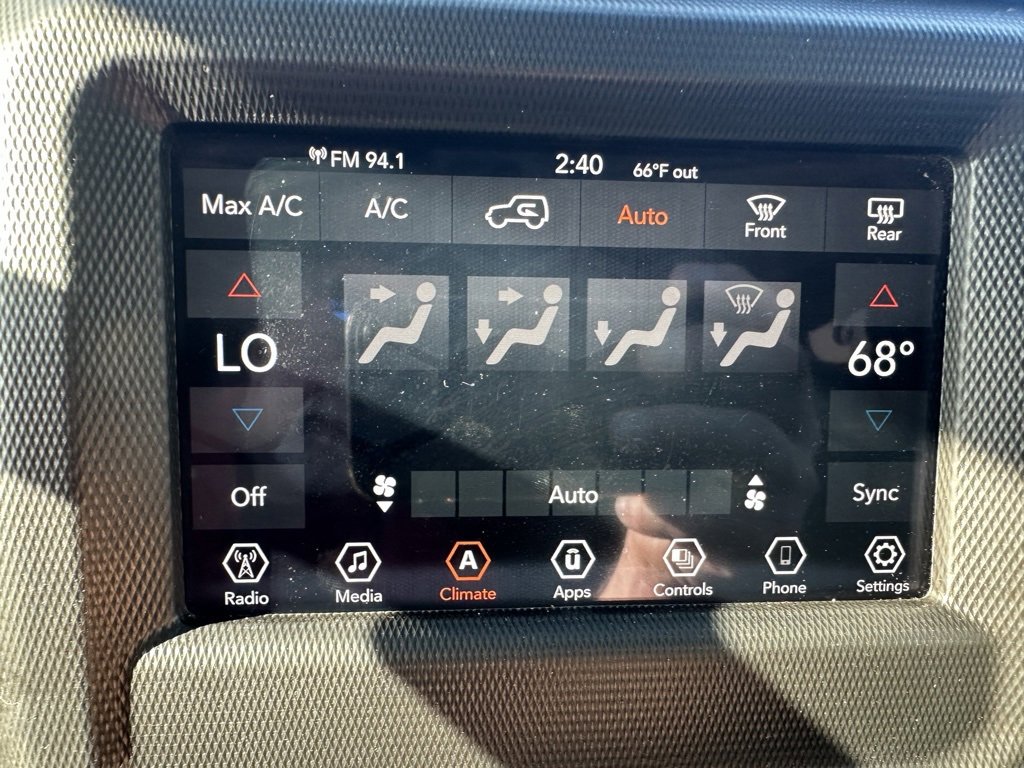 Used 2021 Jeep Wrangler Sport S image 12