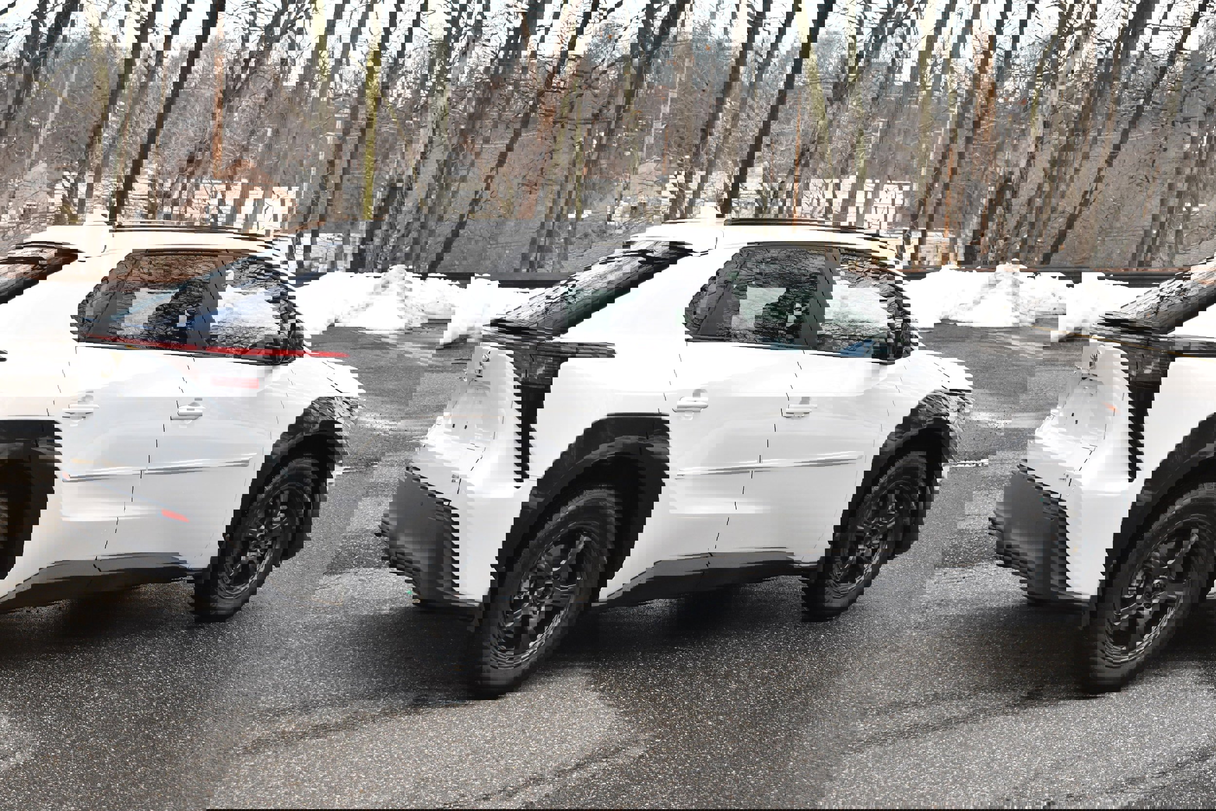 Used 2024 Toyota bZ4X Limited w/ Weather Package image 8