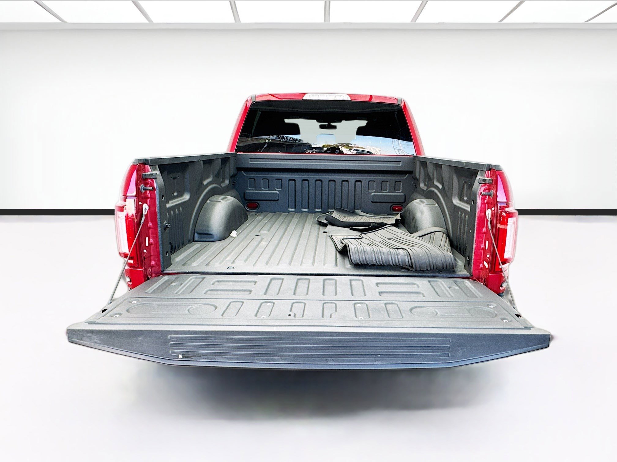 Used 2020 Ford F150 Raptor image 17