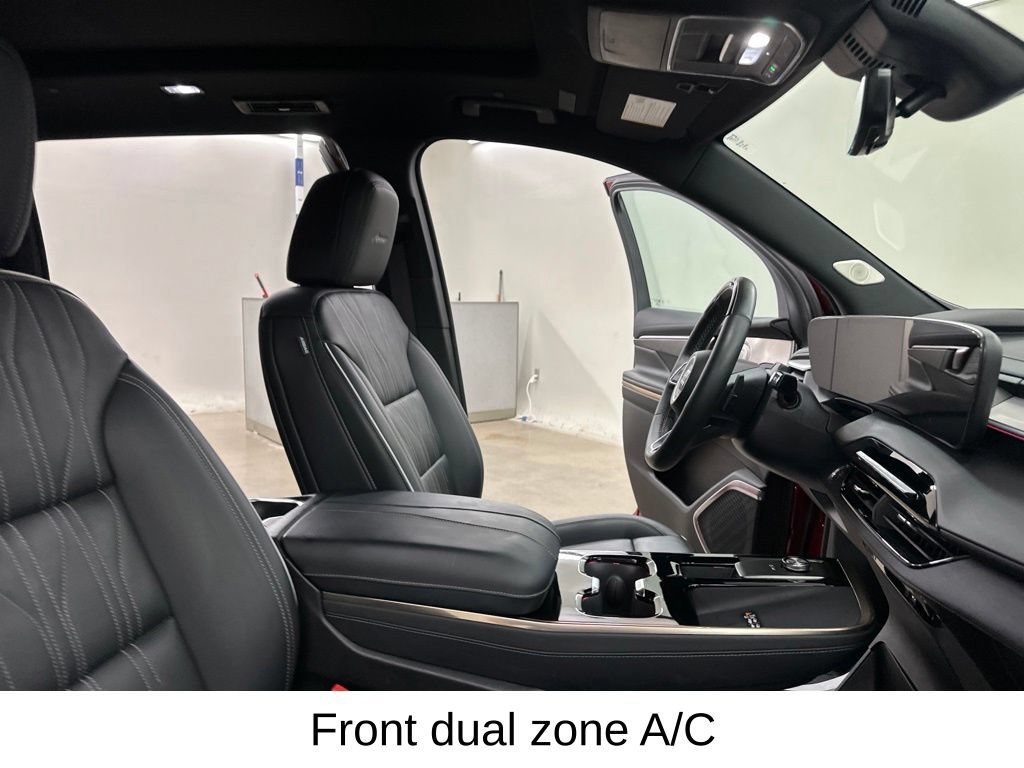 Used 2025 Buick Enclave Avenir w/ Super Cruise Package AWD/4WD image 24
