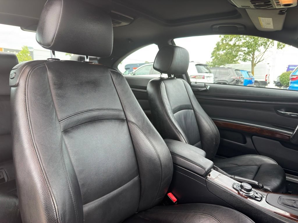 Used 2012 BMW 335i Coupe RWD image 36