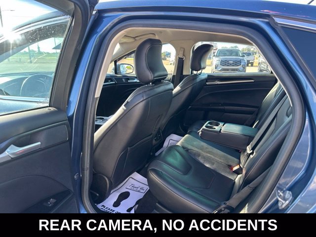 Used 2019 Ford Fusion Energi Titanium FWD image 3