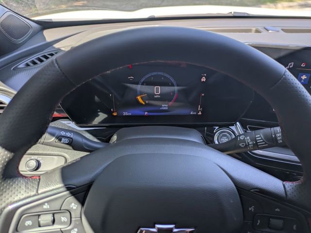 New 2026 Chevrolet Trax RS w/ Sunroof Package FWD image 16