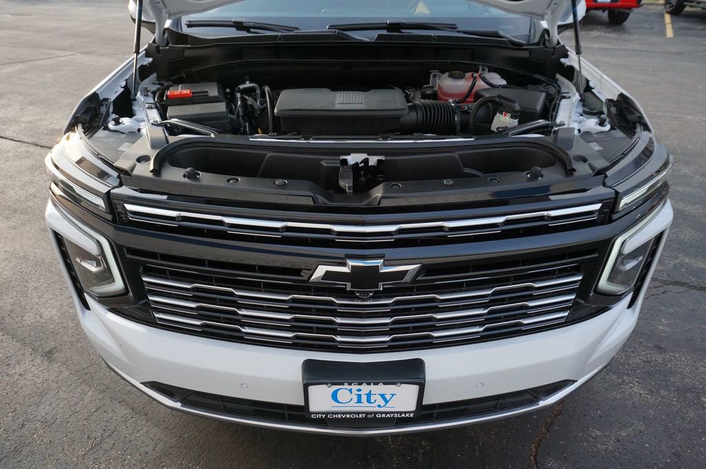 New 2026 Chevrolet Suburban High Country image 32