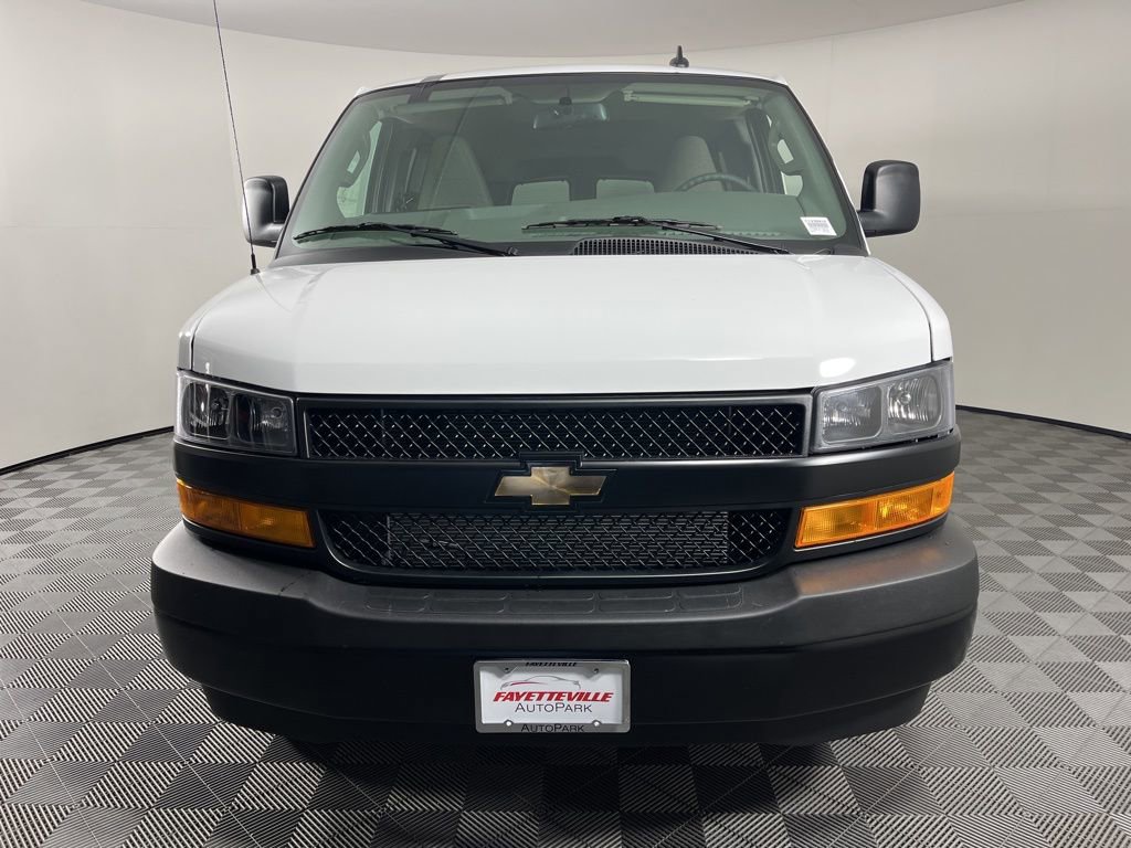 New 2026 Chevrolet Express 3500 LS RWD image 7