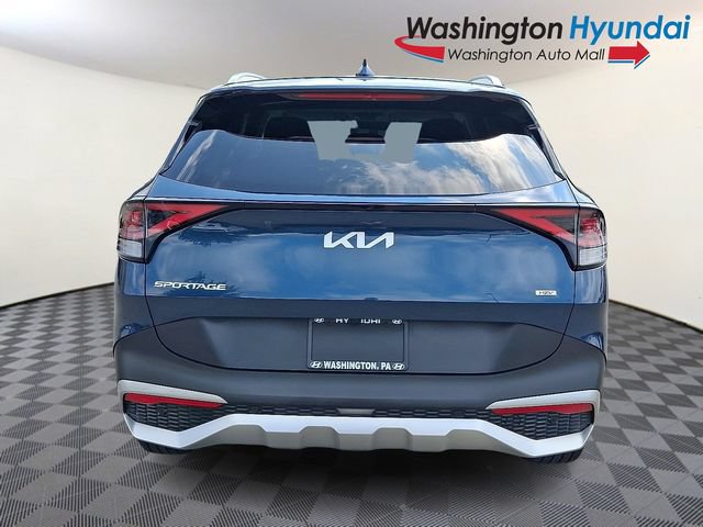 Used 2023 Kia Sportage EX AWD/4WD image 5