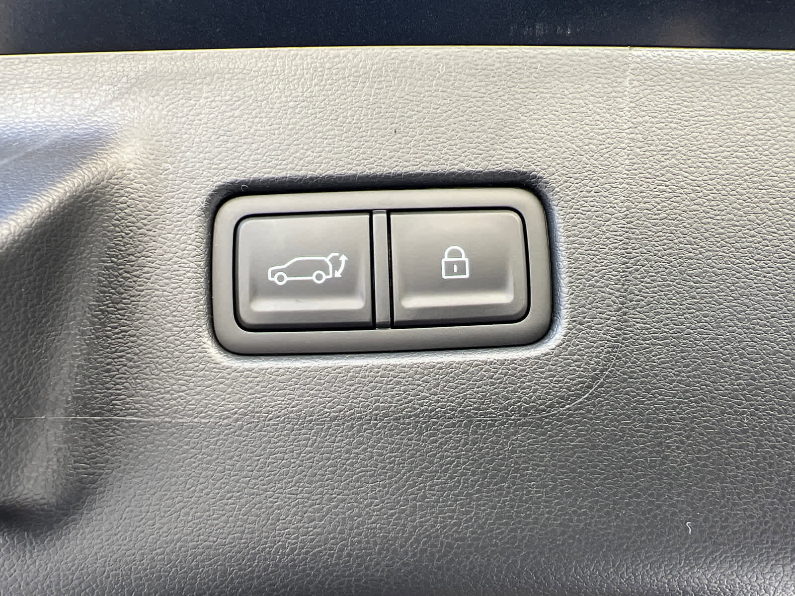 New 2025 Hyundai Santa Fe Calligraphy image 14