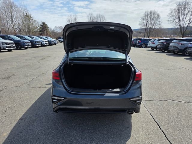 Used 2019 Kia Forte LXS FWD image 10