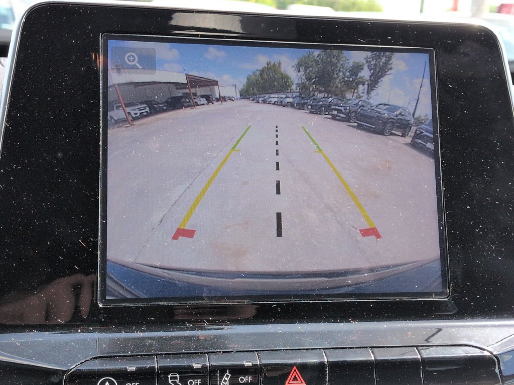 Used 2025 Jeep Compass Latitude AWD/4WD image 17