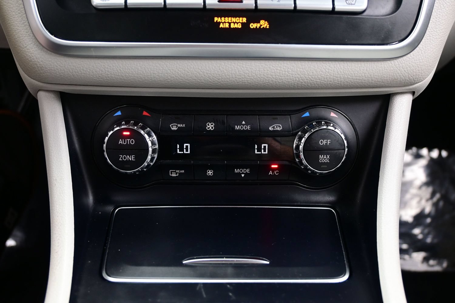 Used 2018 Mercedes-Benz CLA 250 image 21