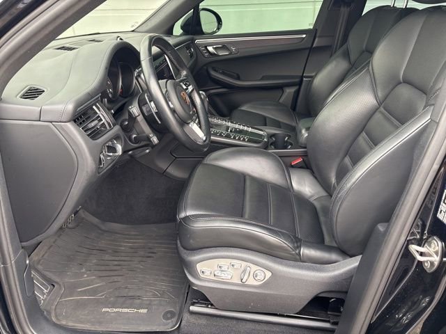 Used 2021 Porsche Macan GTS AWD/4WD image 10