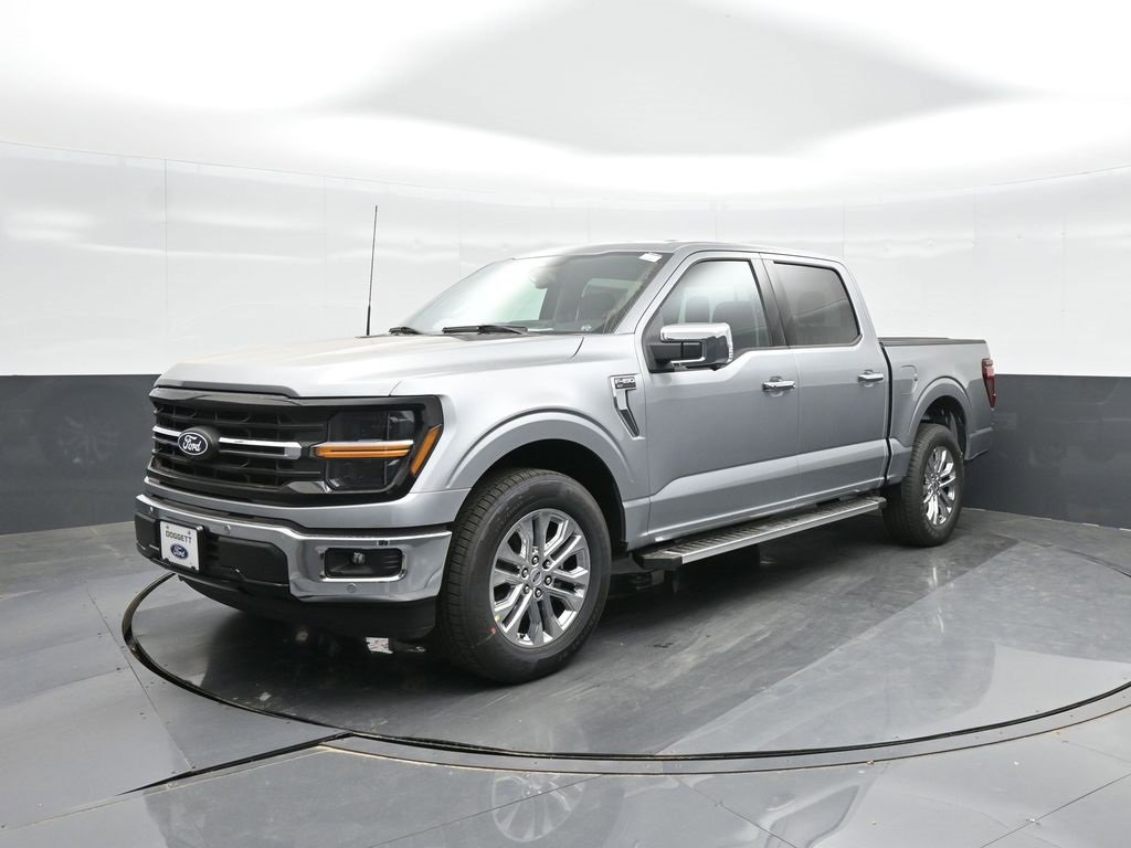 New 2025 Ford F150 XLT w/ Equipment Group 302A MID