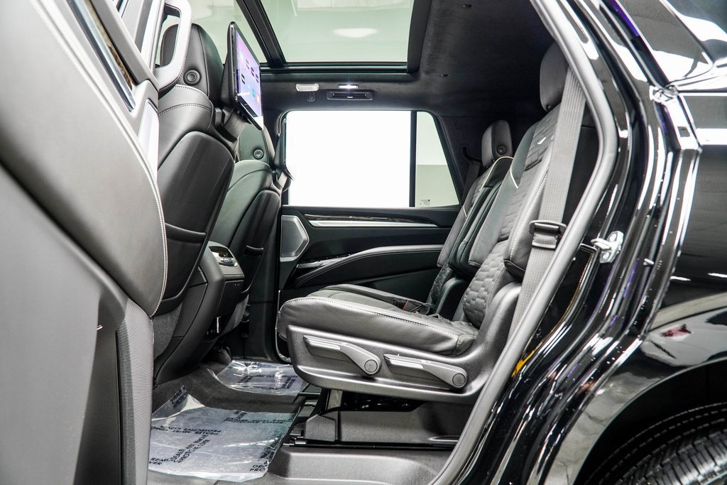 Used 2026 Cadillac Escalade Platinum Sport AWD/4WD image 55