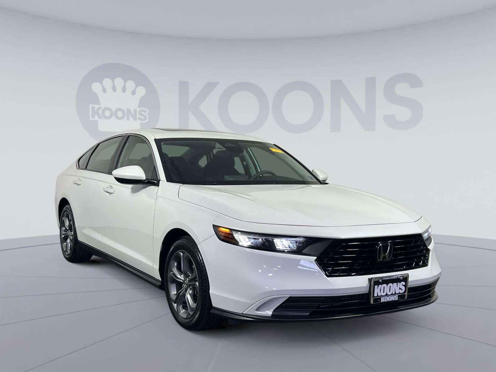 Used 2024 Honda Accord EX image 10