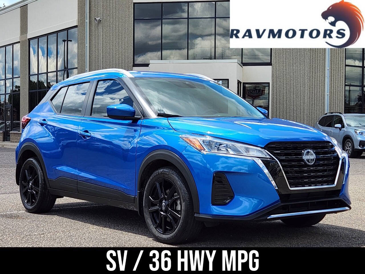 Used 2024 Nissan Kicks SV FWD image 1