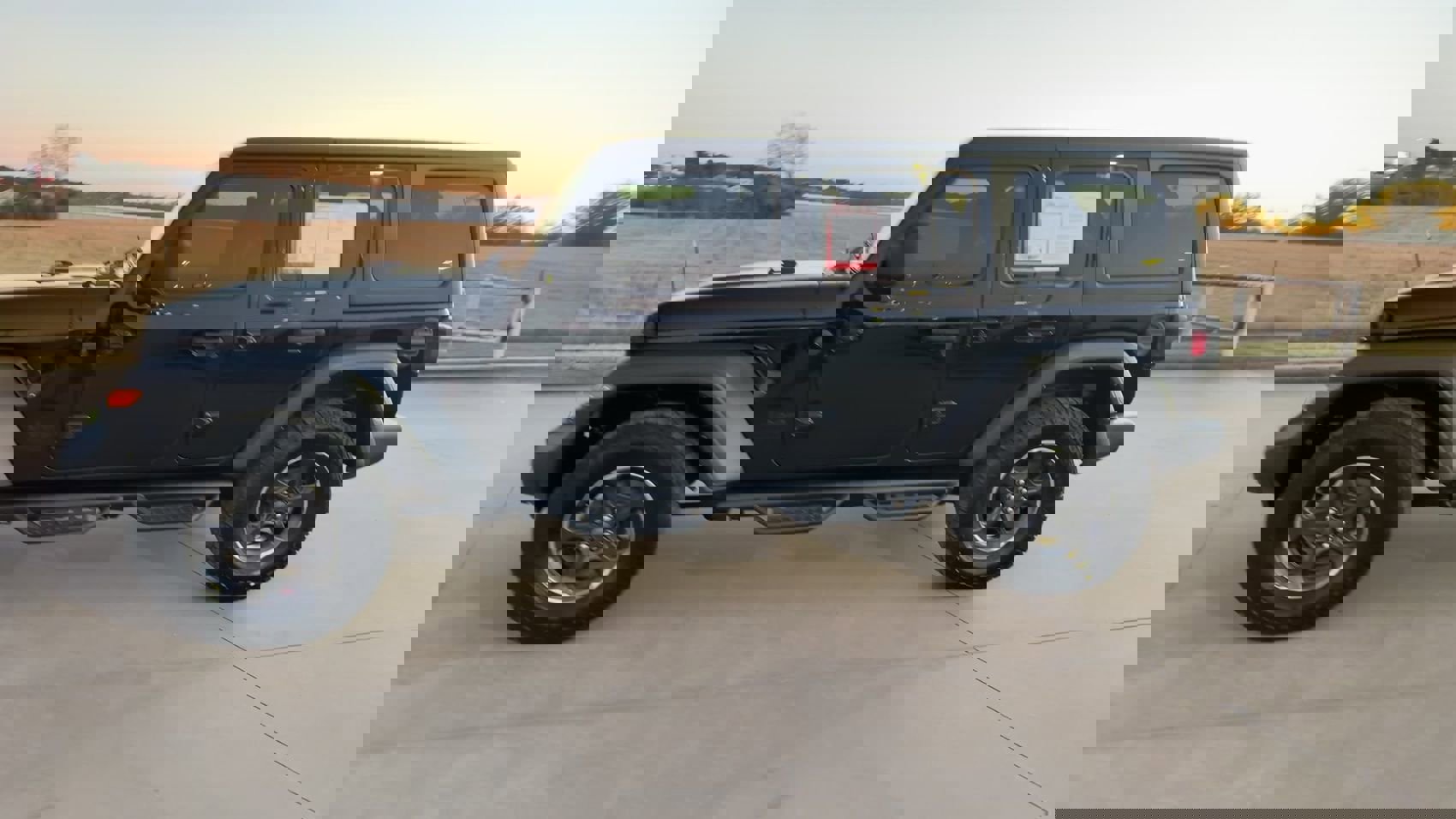 Used 2022 Jeep Wrangler Unlimited Sport image 4