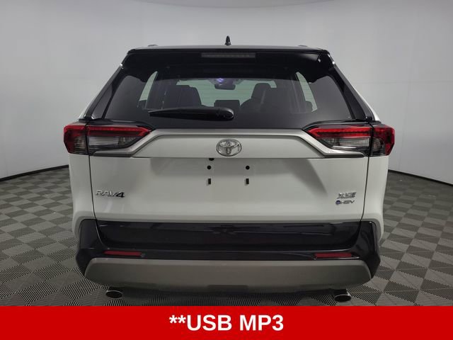 Used 2025 Toyota RAV4 XSE image 7