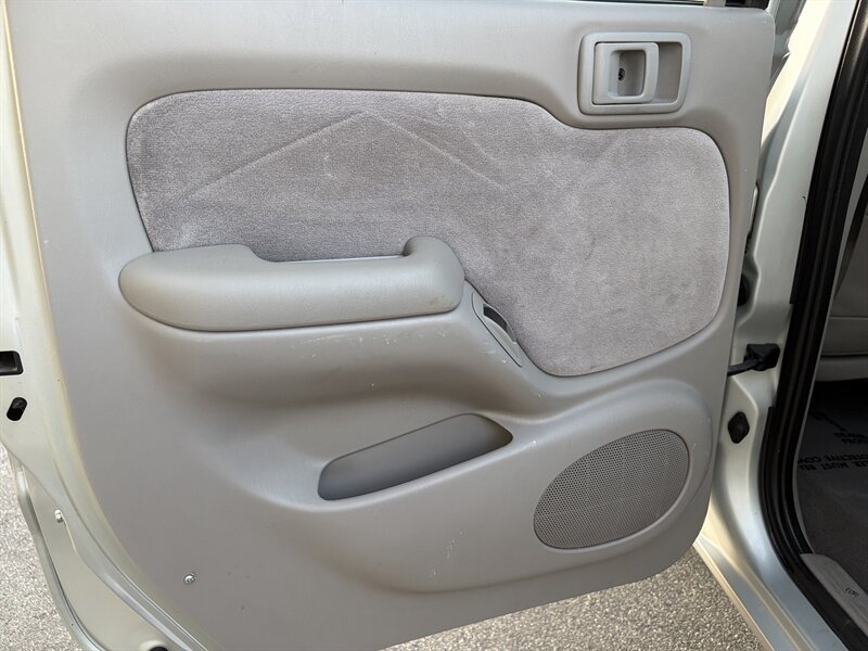 Used 2003 Toyota Tacoma PreRunner RWD image 22