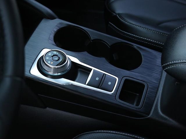 Used 2025 Ford Escape Platinum w/ Premium Technology Package image 29