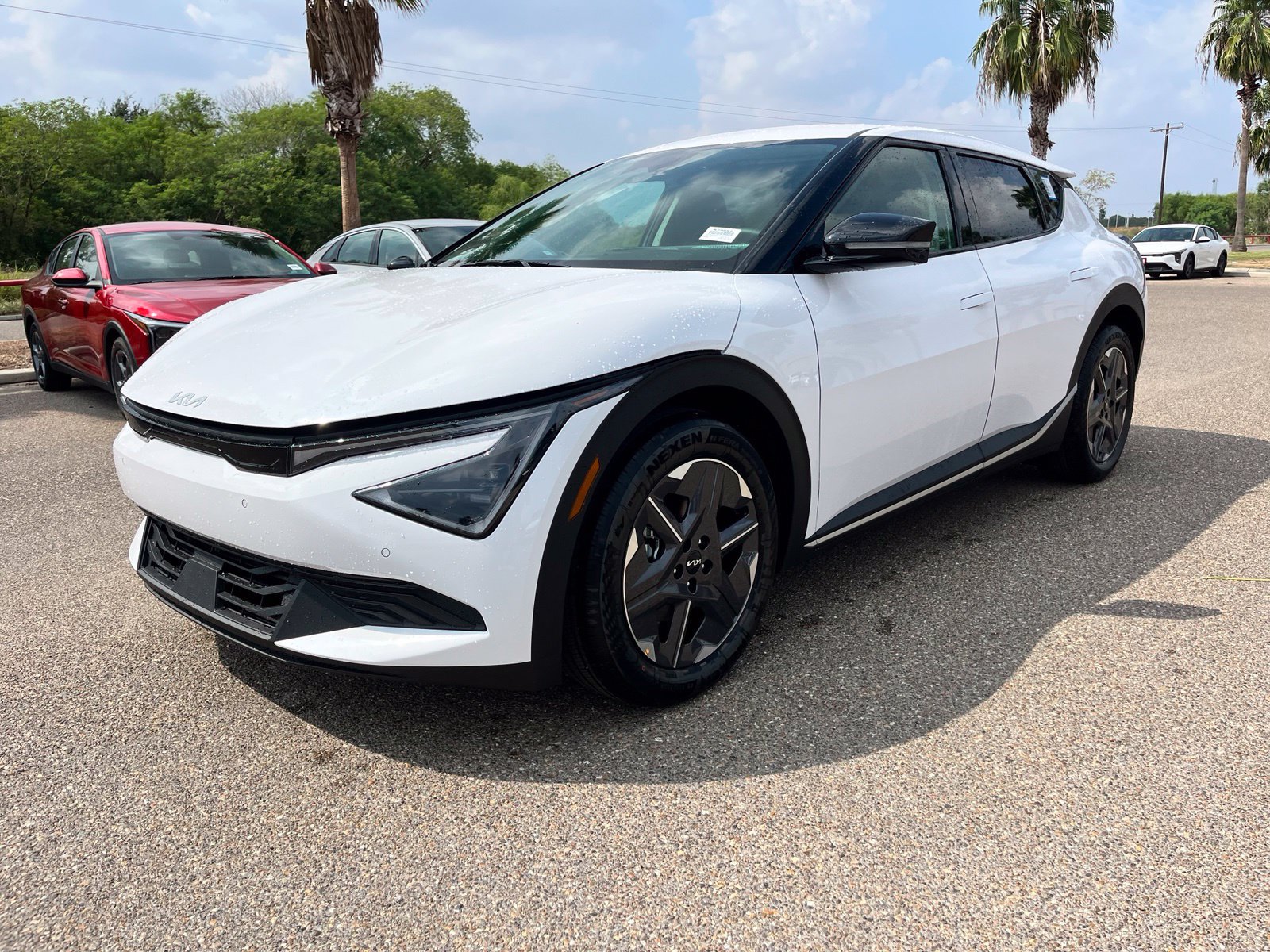 New 2026 Kia EV6 Light RWD image 3