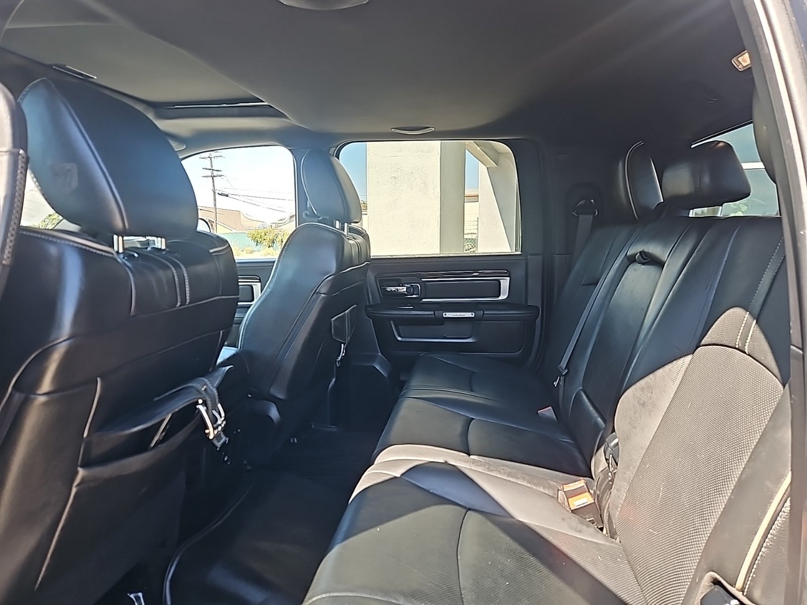 Used 2016 RAM 2500 Limited AWD/4WD image 12