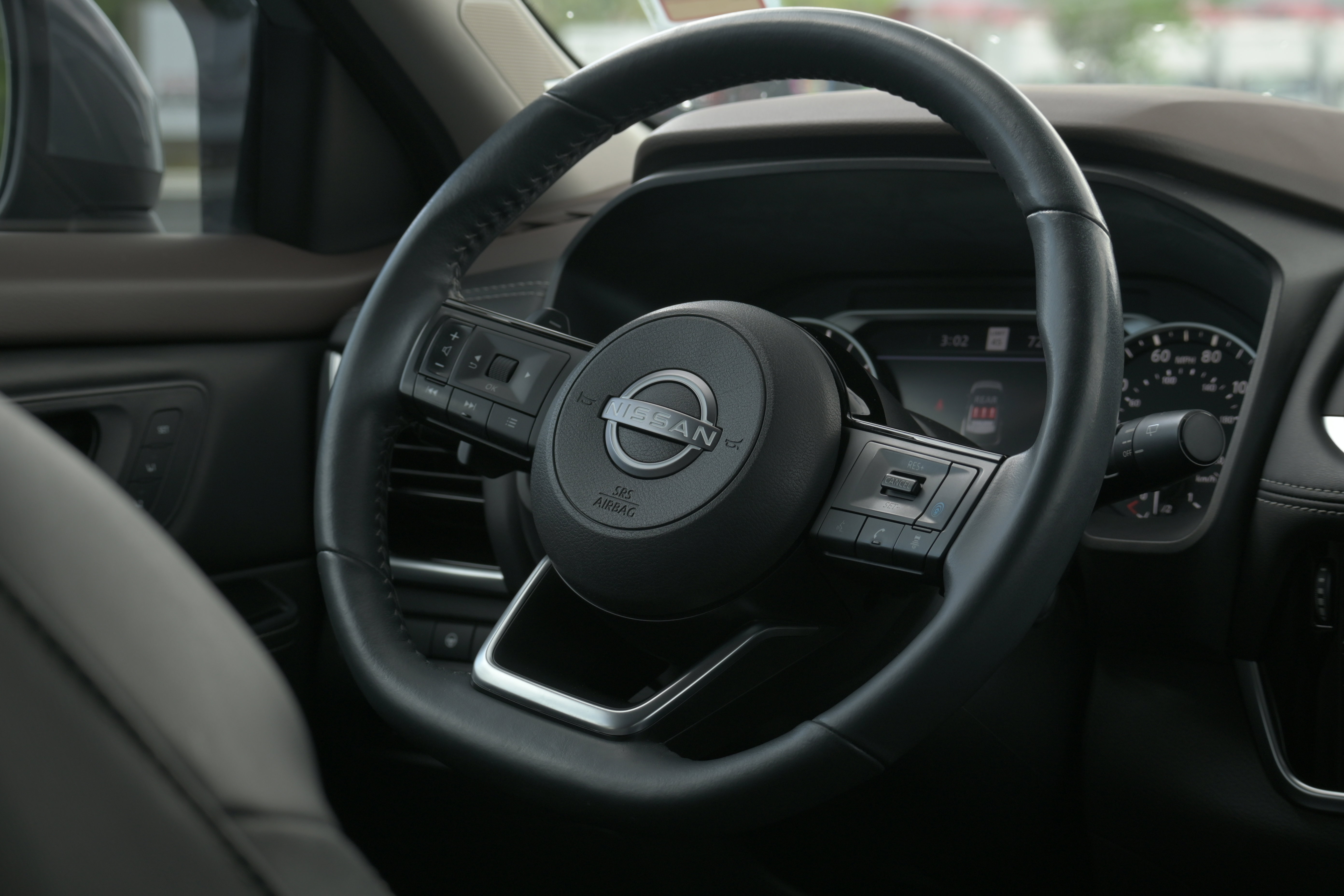 Used 2023 Nissan Rogue SL w/ SL Premium Package FWD image 21