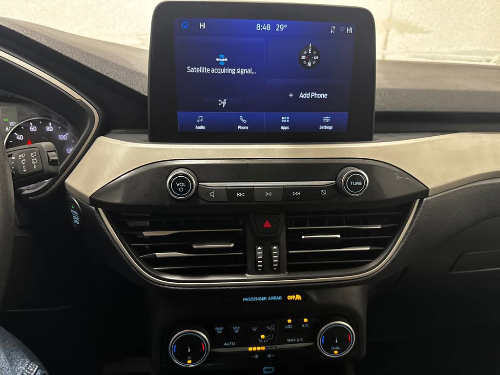 Used 2022 Ford Escape SE FWD image 12