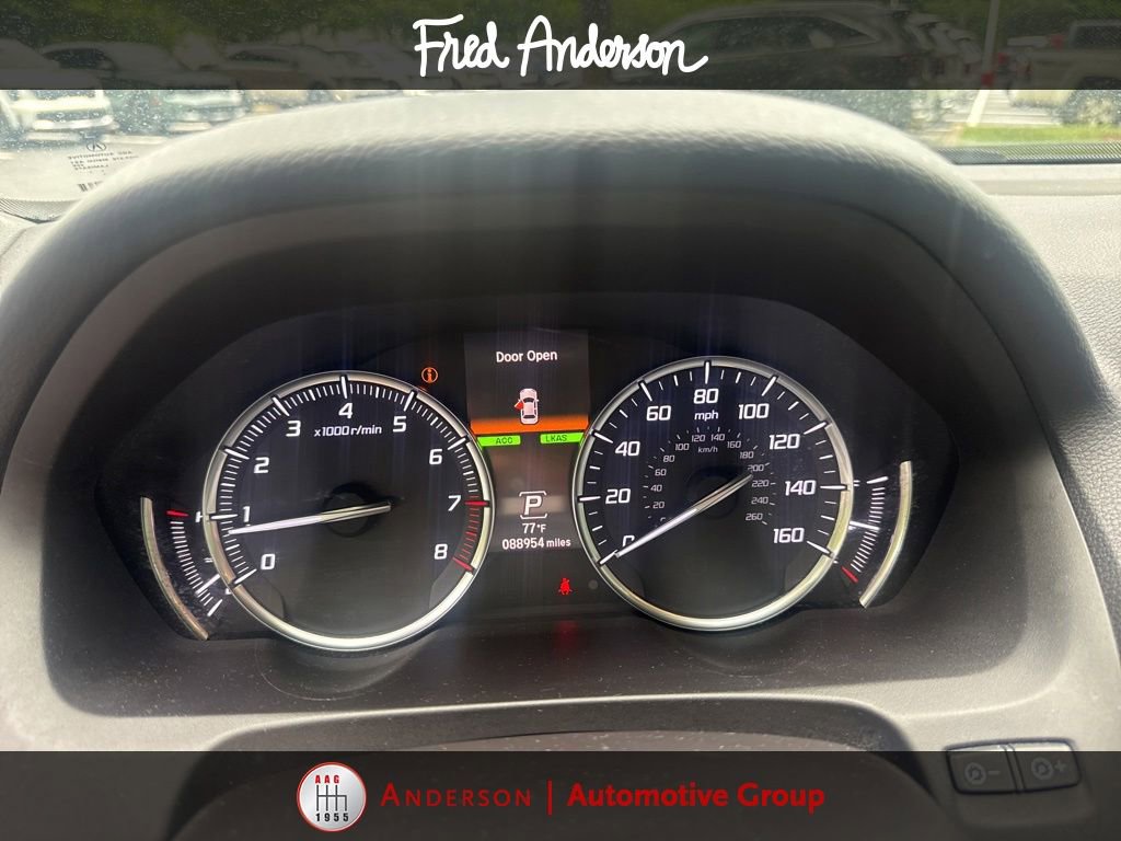 Used 2018 Acura TLX FWD image 3