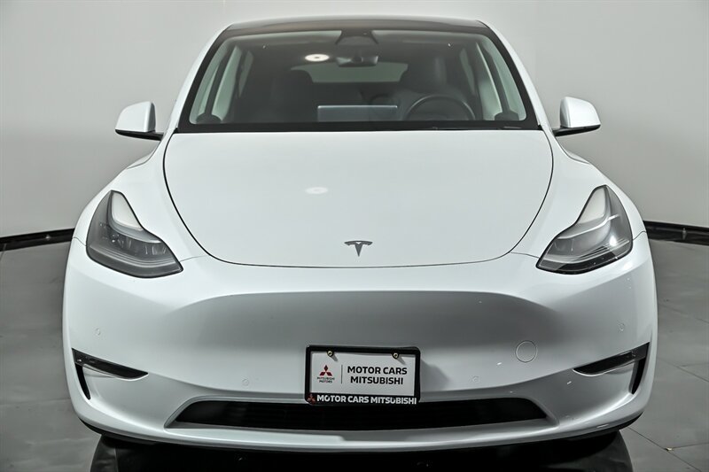 Used 2022 Tesla Model Y Performance AWD/4WD image 4
