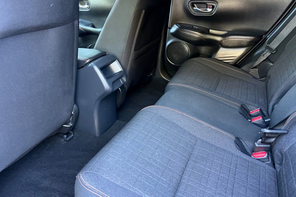 Certified 2025 Honda HR-V Sport image 7