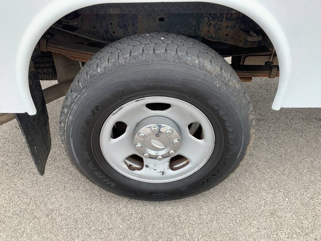 Used 2010 Ford F350 XL AWD/4WD image 9