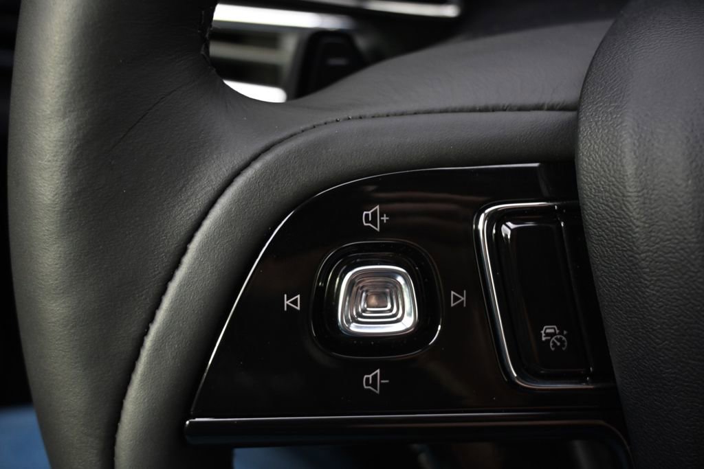 New 2026 Lincoln Corsair Reserve w/ Jet Appearance Package image 32