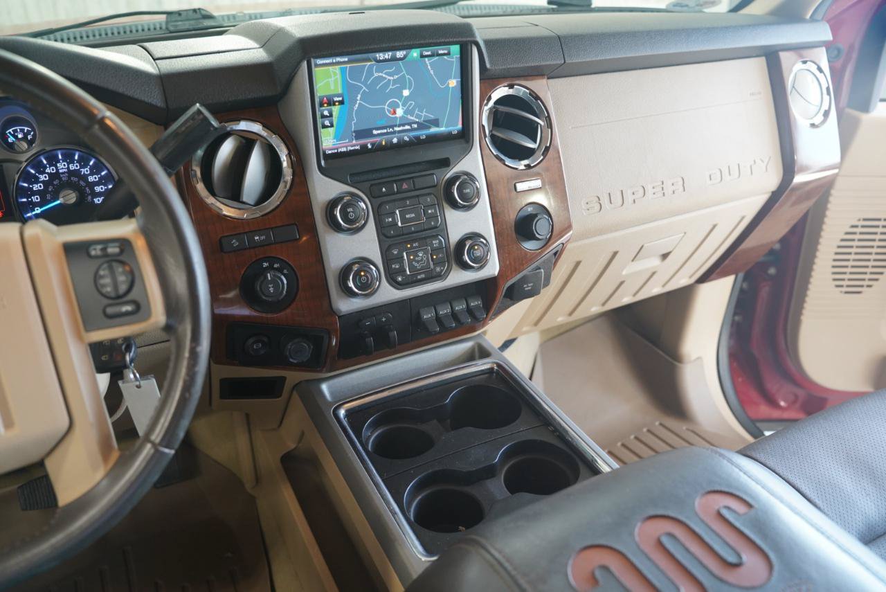 Used 2015 Ford F250 King Ranch w/ FX4 Off-Road Package AWD/4WD image 18