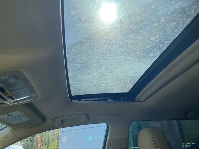 Used 2017 Toyota Highlander XLE image 24