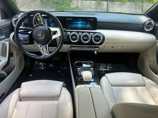 Used 2022 Mercedes-Benz CLA 250 4MATIC image 17