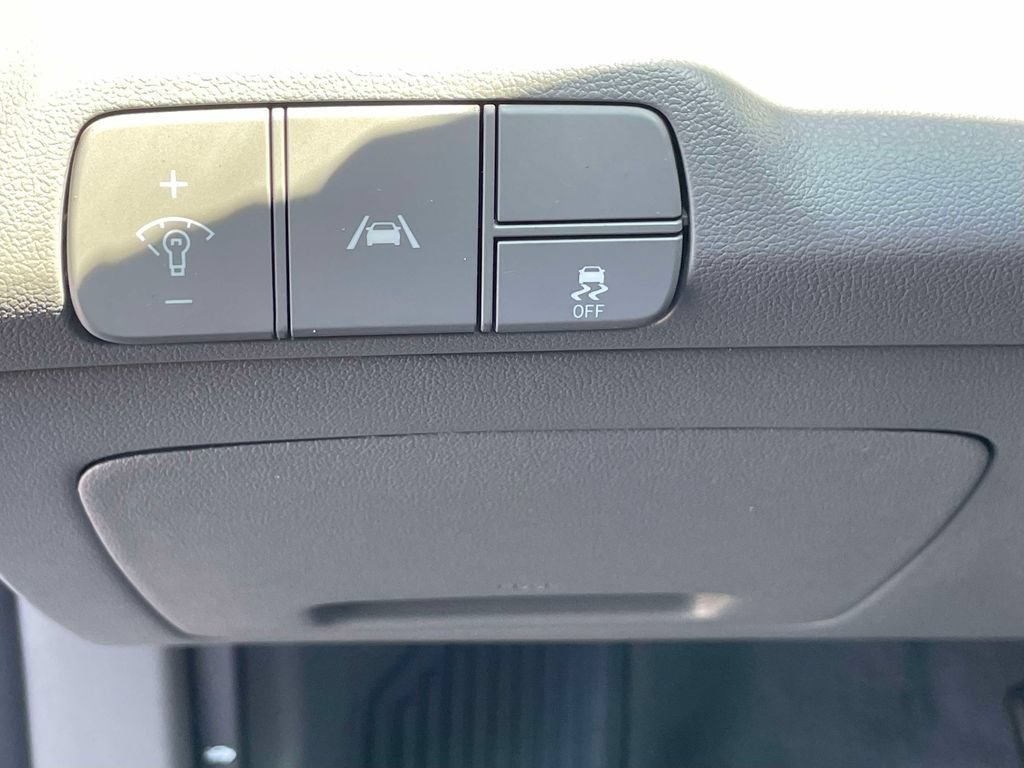 Used 2023 Hyundai Elantra SEL w/ Convenience Package FWD image 18
