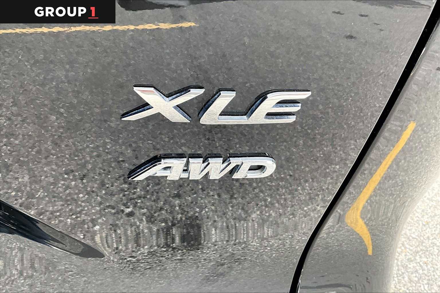 Certified 2022 Toyota Corolla Cross XLE w/ Convenience Package image 9