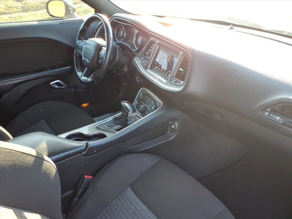 Used 2022 Dodge Challenger R/T image 6