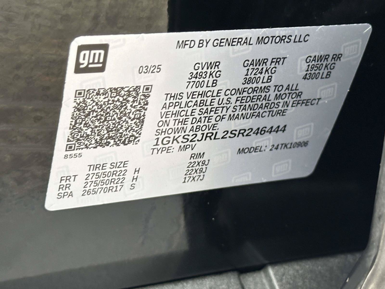 Used 2025 GMC Yukon XL Denali AWD/4WD image 32