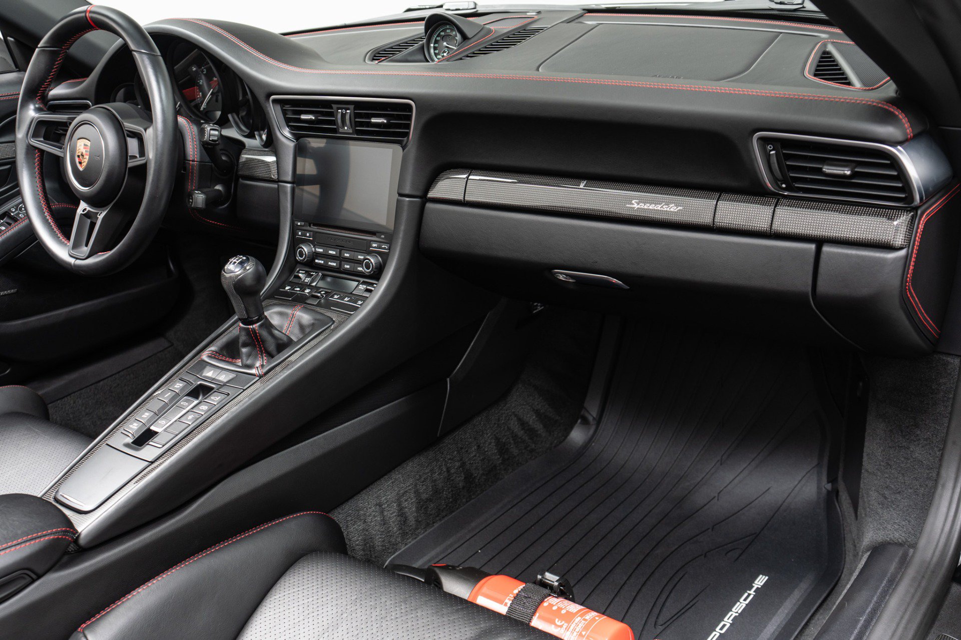 Used 2019 Porsche 911 Speedster RWD image 14