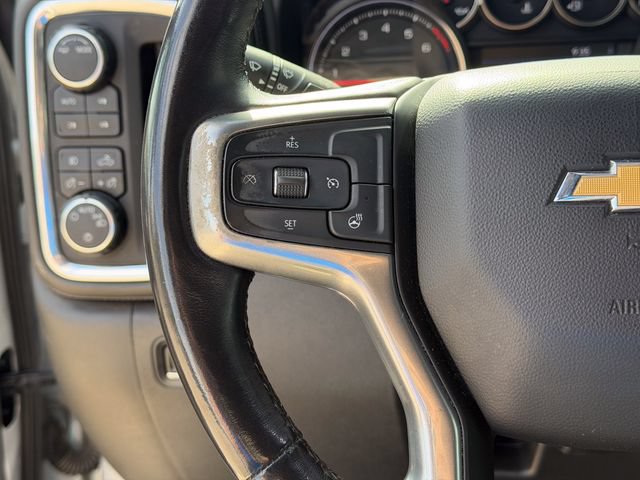 Used 2022 Chevrolet Silverado 2500 LT w/ Convenience Package AWD/4WD image 9